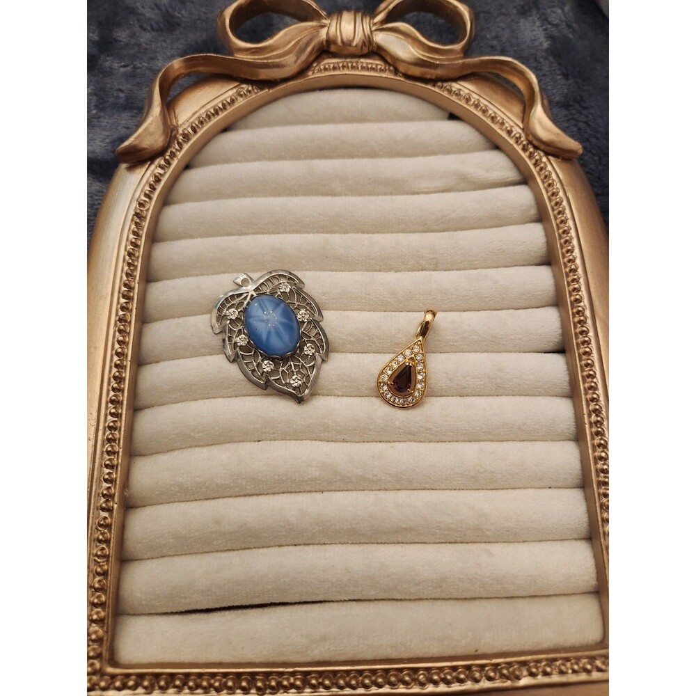Lot Of 2 Pendants Silver And Blue, Gold And Amethyst Color